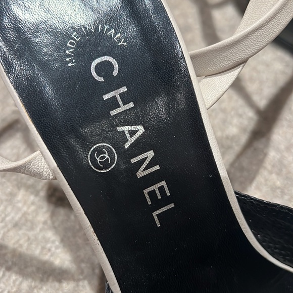 CHANEL heels with a leather ankle ties size 38.5 - Picture 9 of 15
